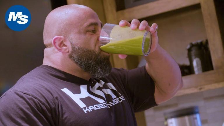 Juicing with Pro Bodybuilders | Fouad Abiad's Morning Juice