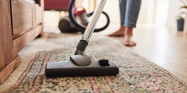 11 Natural Remedies for Seasonal Allergies at Home | SELF