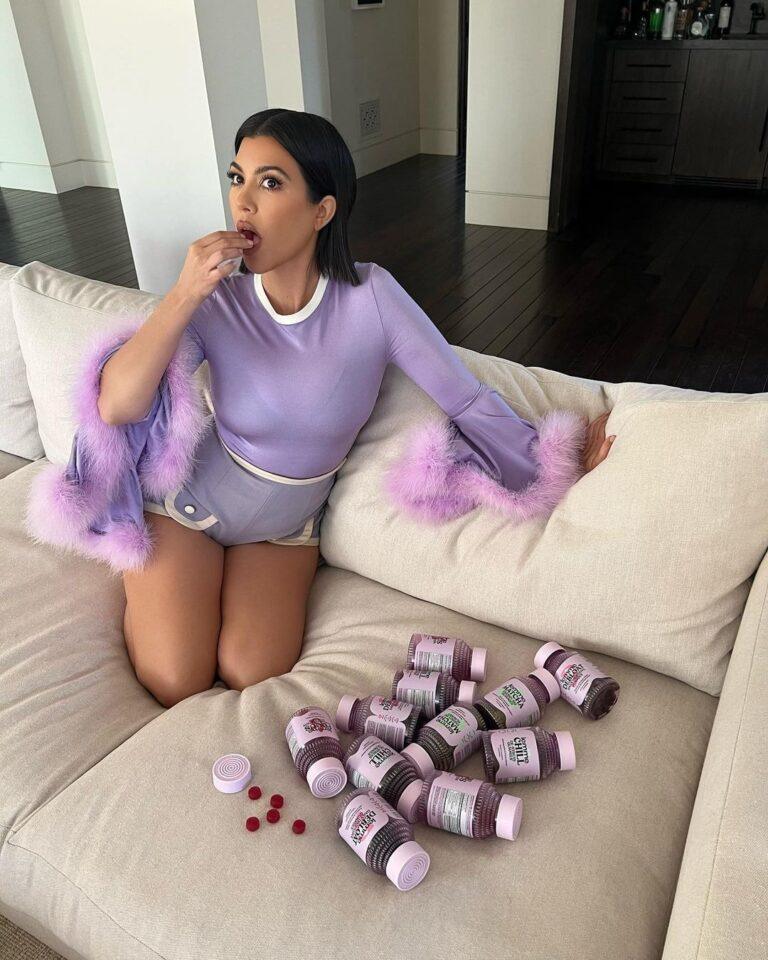 Sea Moss Benefits Are Making It The Superfood Of 2023, And Kourtney Kardashian Approves
