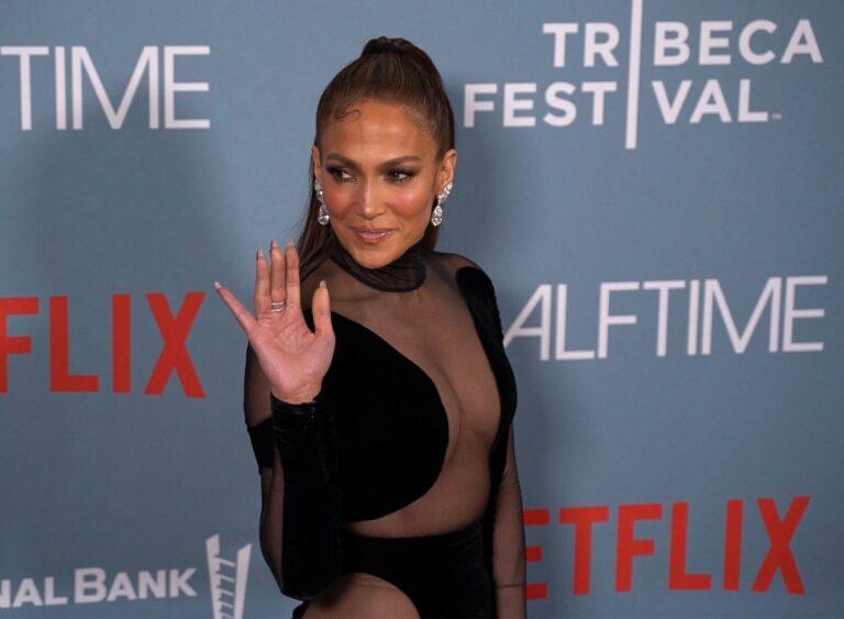 The #1 Eating Habit Jennifer Lopez Swears by To Look Amazing at 52 — Eat This Not That