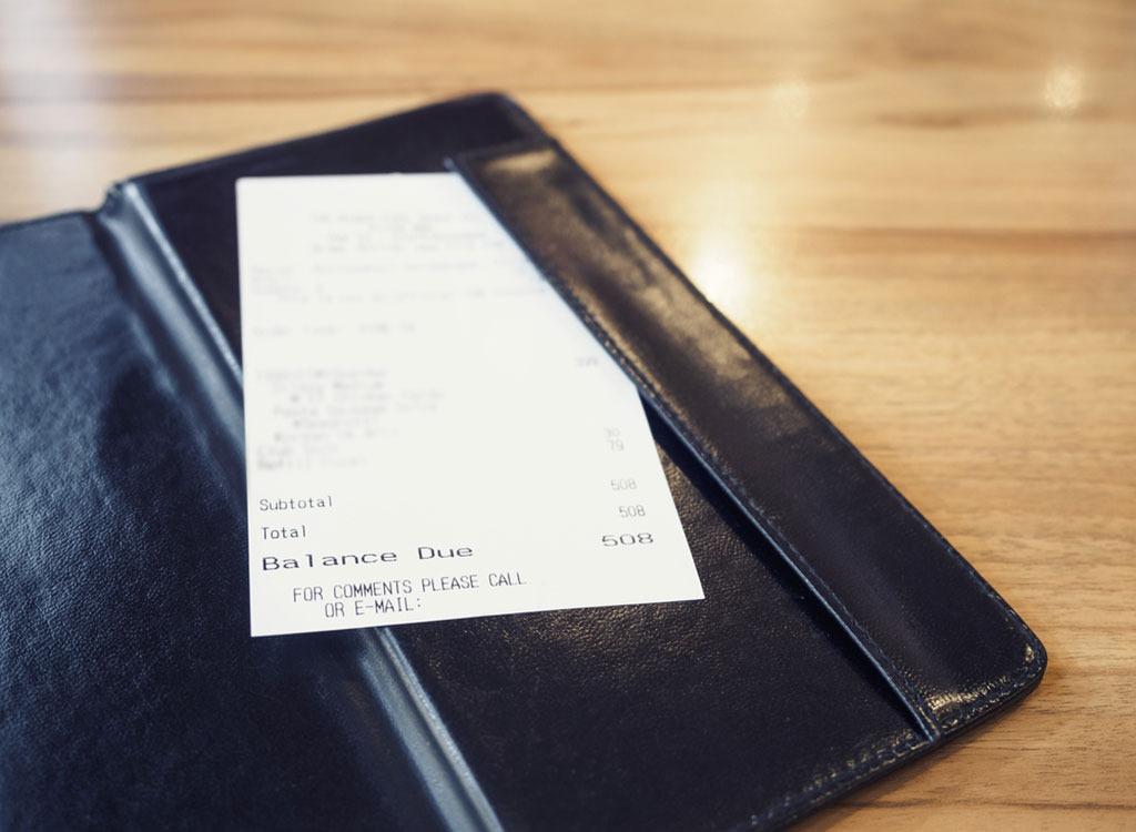 Nearly 15% of Fast-Food Restaurants Are Charging Service Fees