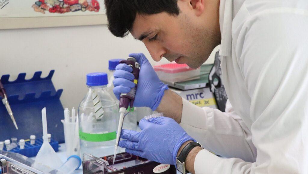 World’s first mRNA vaccine for deadly bacteria