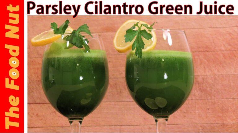 Parsley And Cilantro Green Juice Recipe With Lemon And Apple For Weight Loss & Detox | The Food Nut