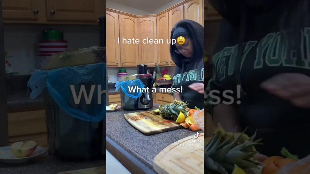 Juicing for health & weight loss. What about the mess? #juicingrecipes #juicing #weightlossjourney