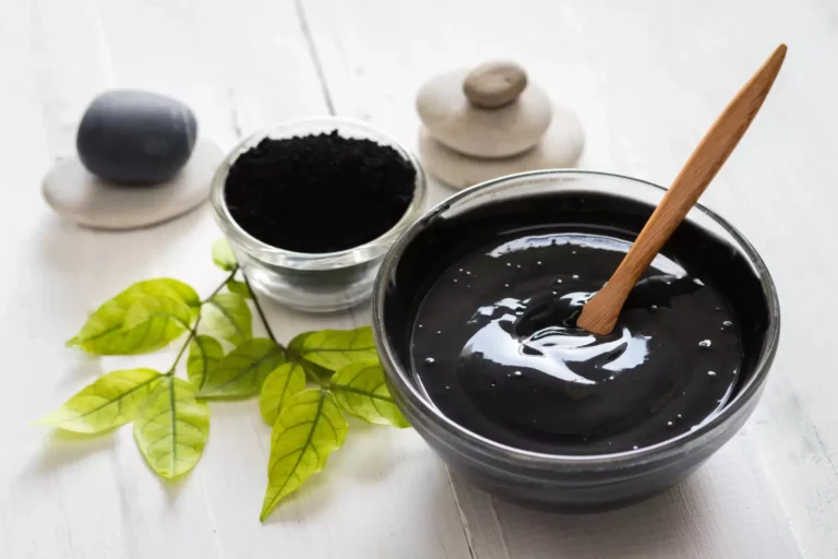 DIY Charcoal Mask For Radiant Skin (Only 4 Ingredients)