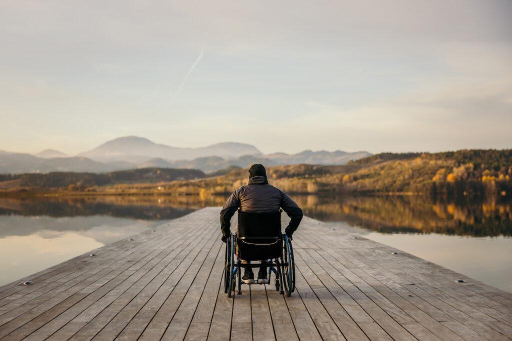 ALS Natural Healing: 7 Holistic Ways to Manage Your Symptoms