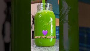 EASY GREEN JUICE RECIPE FOR ENERGY & WEIGHT LOSS 🥬🥒🍏 #juicing #juicingrecipes #shorts