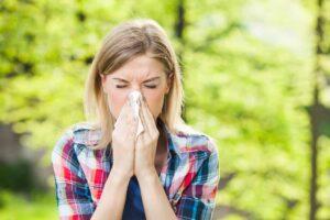 If You’re Dreading Fall Allergies, Prepare Yourself With These 7 Natural Remedies