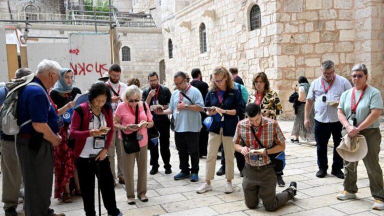Oct. 17 is day of prayer, fasting for peace in Holy Land