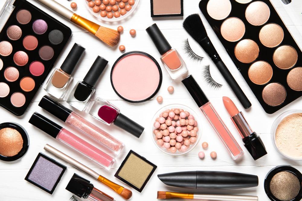 Health Benefits and Risks of Anti-Aging Hacks for Young Adults