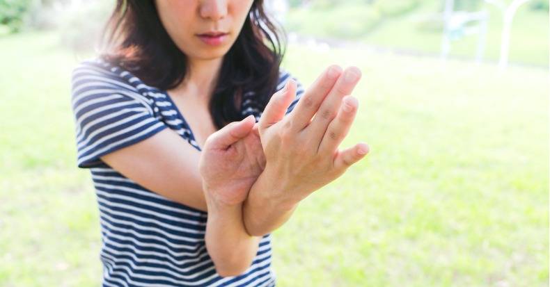 Carpal Tunnel Syndrome – A Yoga Class!