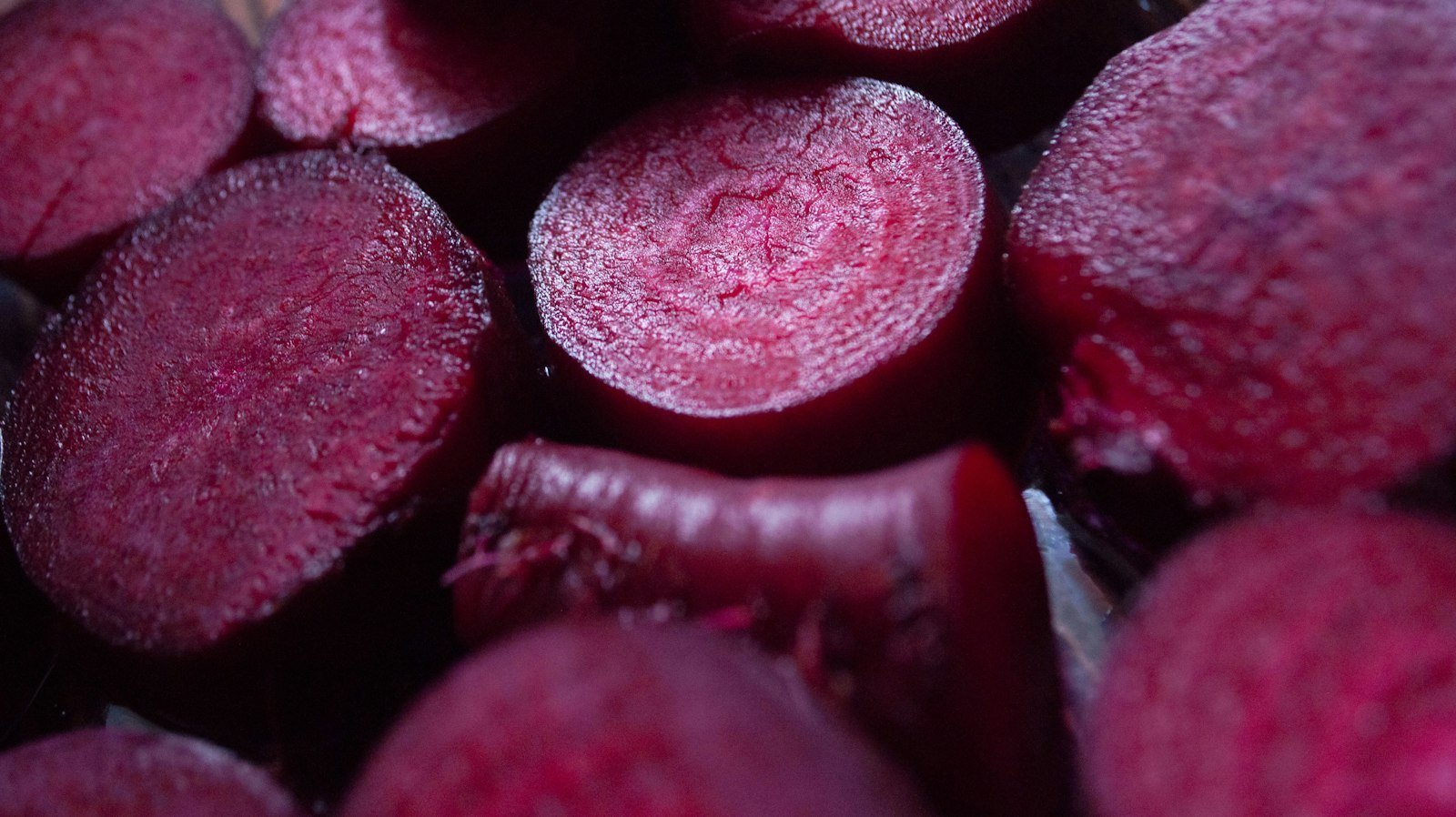 Close-up of freshly cut red beetroot, rich in dietary nitrate